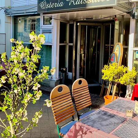 Hotel Next Door Donau Gaestezimmer Und Wurmlingen