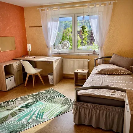 Next Door Donau Gaestezimmer Und Hotel *